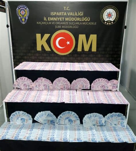 İ­s­t­a­n­b­u­l­­d­a­ ­1­4­2­ ­b­i­n­ ­m­ü­c­e­v­h­e­r­a­t­ ­k­u­t­u­s­u­ ­e­l­e­ ­g­e­ç­i­r­i­l­d­i­ ­-­ ­S­o­n­ ­D­a­k­i­k­a­ ­H­a­b­e­r­l­e­r­
